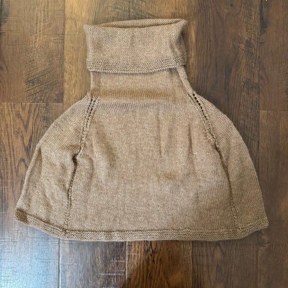 Hand knit silk / wool turtleneck capelet, NWT - Picture 6 of 11